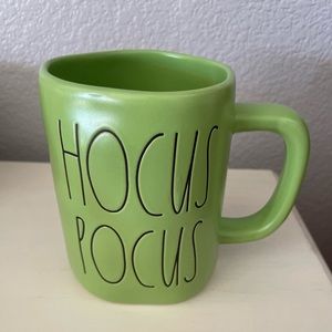 Hocus Pocus mug- Rae Dunn